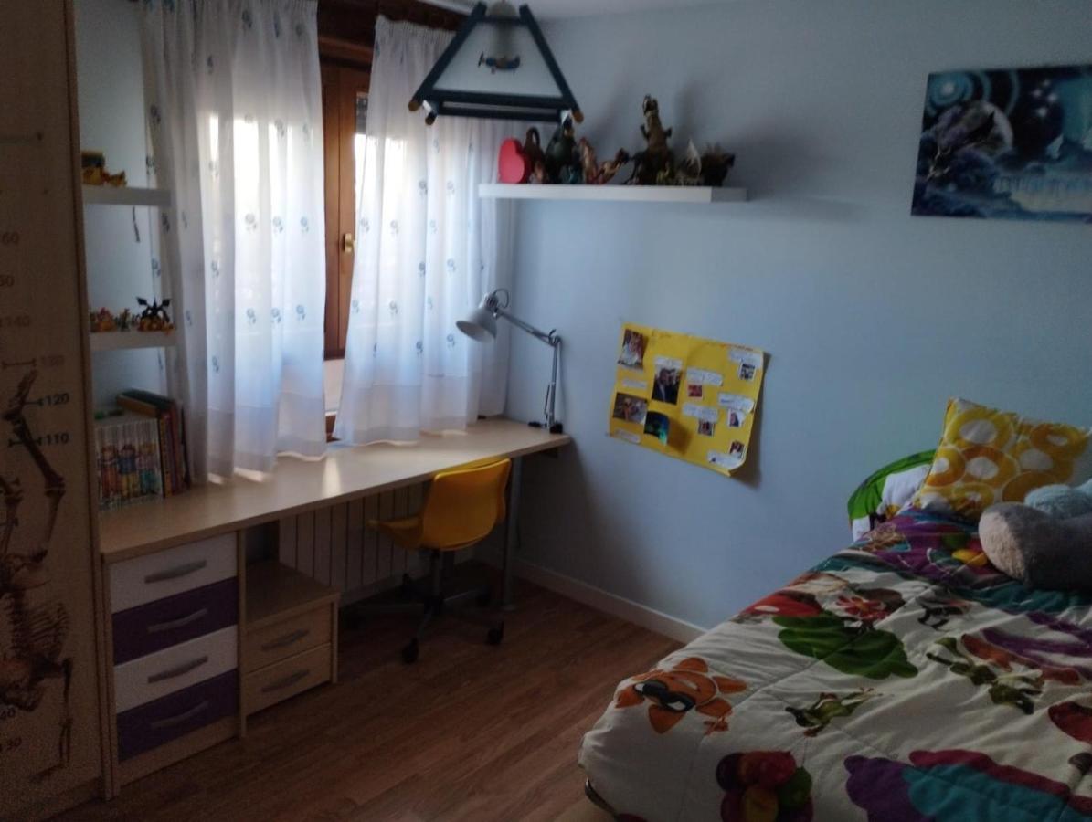 3 Hab 2 Banos Parking Terraza Apartment Сория Екстериор снимка